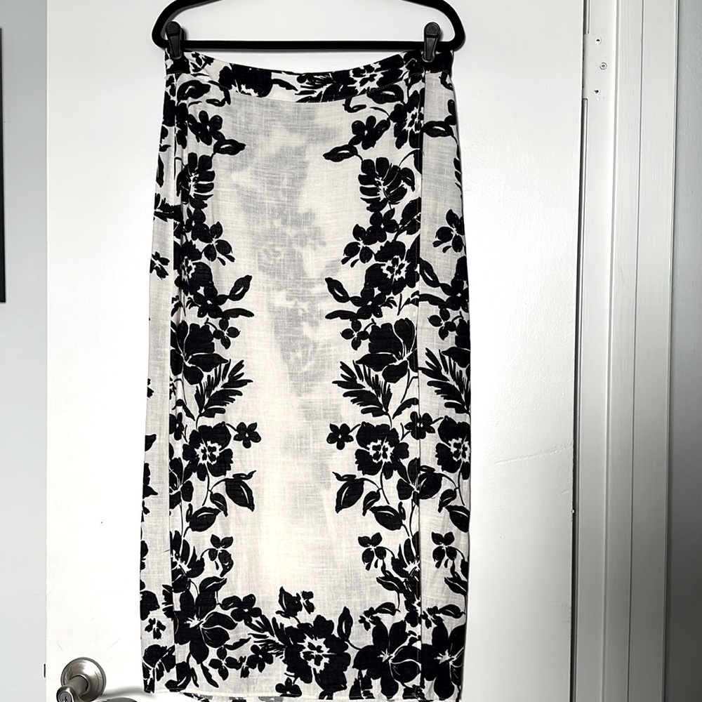 Zara Linen Style Wrap Midi Skirt.